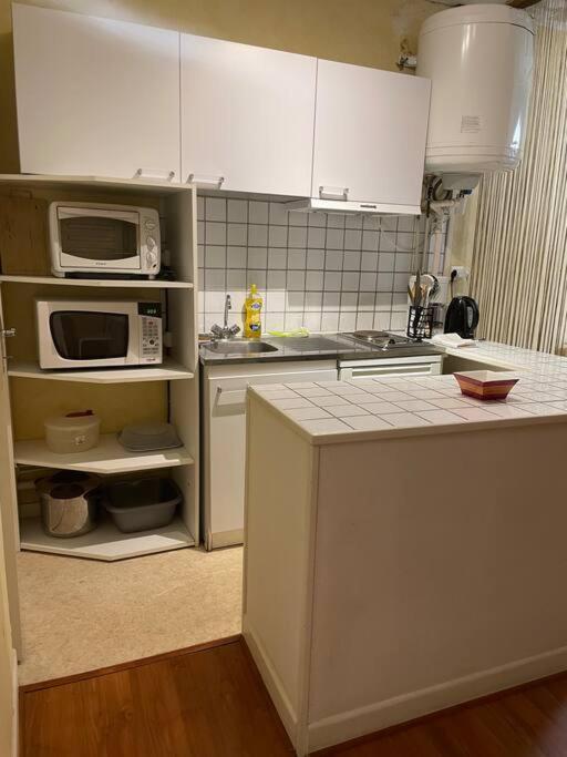 Studio N•2 Avec Patio En Plein Coeur De La Ville Bagnères-de-Bigorre المظهر الخارجي الصورة